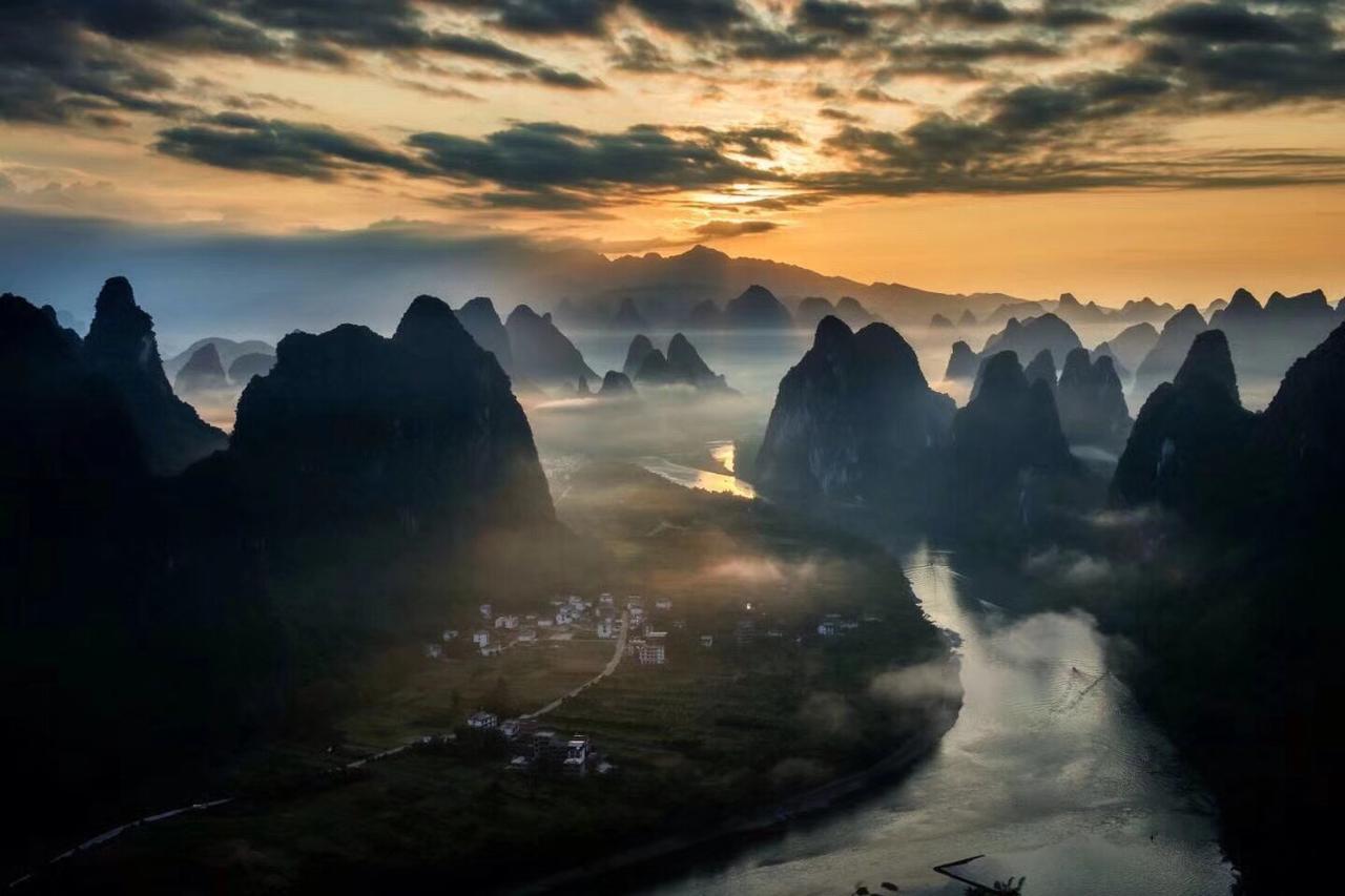 Yangshuo Moon Resort Hotel Экстерьер фото