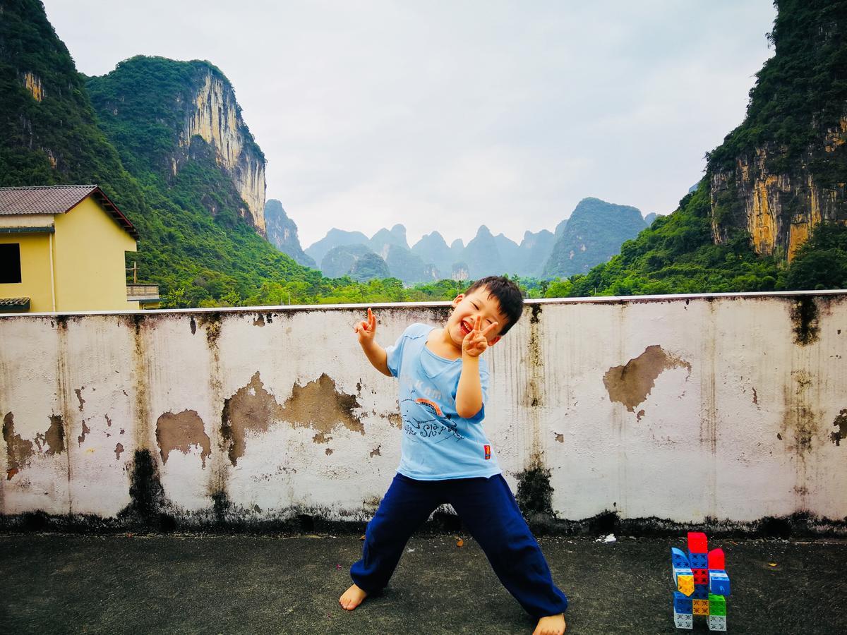 Yangshuo Moon Resort Hotel Экстерьер фото